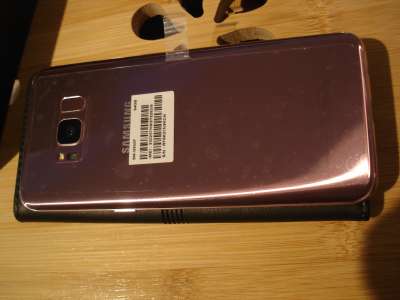 Télephone samsung galaxy S8 rose comme neuf