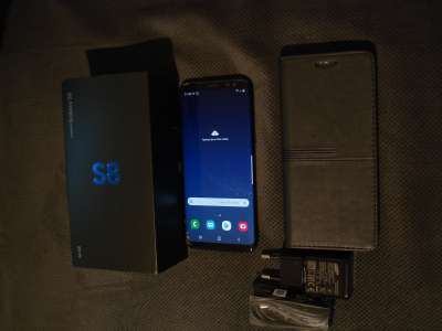 Samsung galaxy S8 noir 64Go